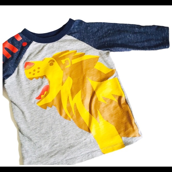 OLD NAVY Lion Print Tee/Top With Roar Detail Sleeves Grey/Denim Blue Boys Age 2T - Picture 4 of 10